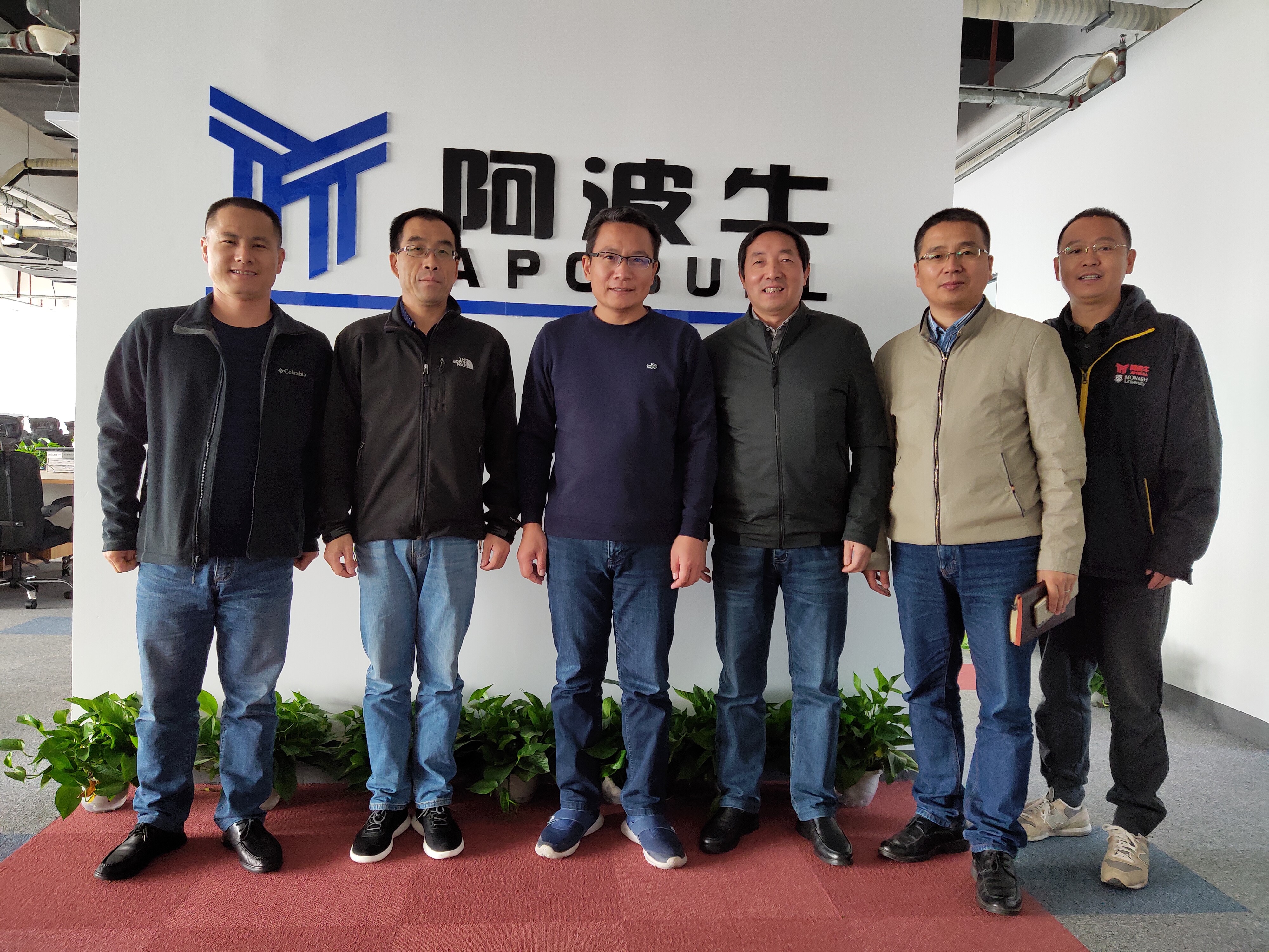 0e1d93c4228d4574b5d5165f49ff6d63.jpg 0e1d93c4228d4574b5d5165f49ff6d63.jpg