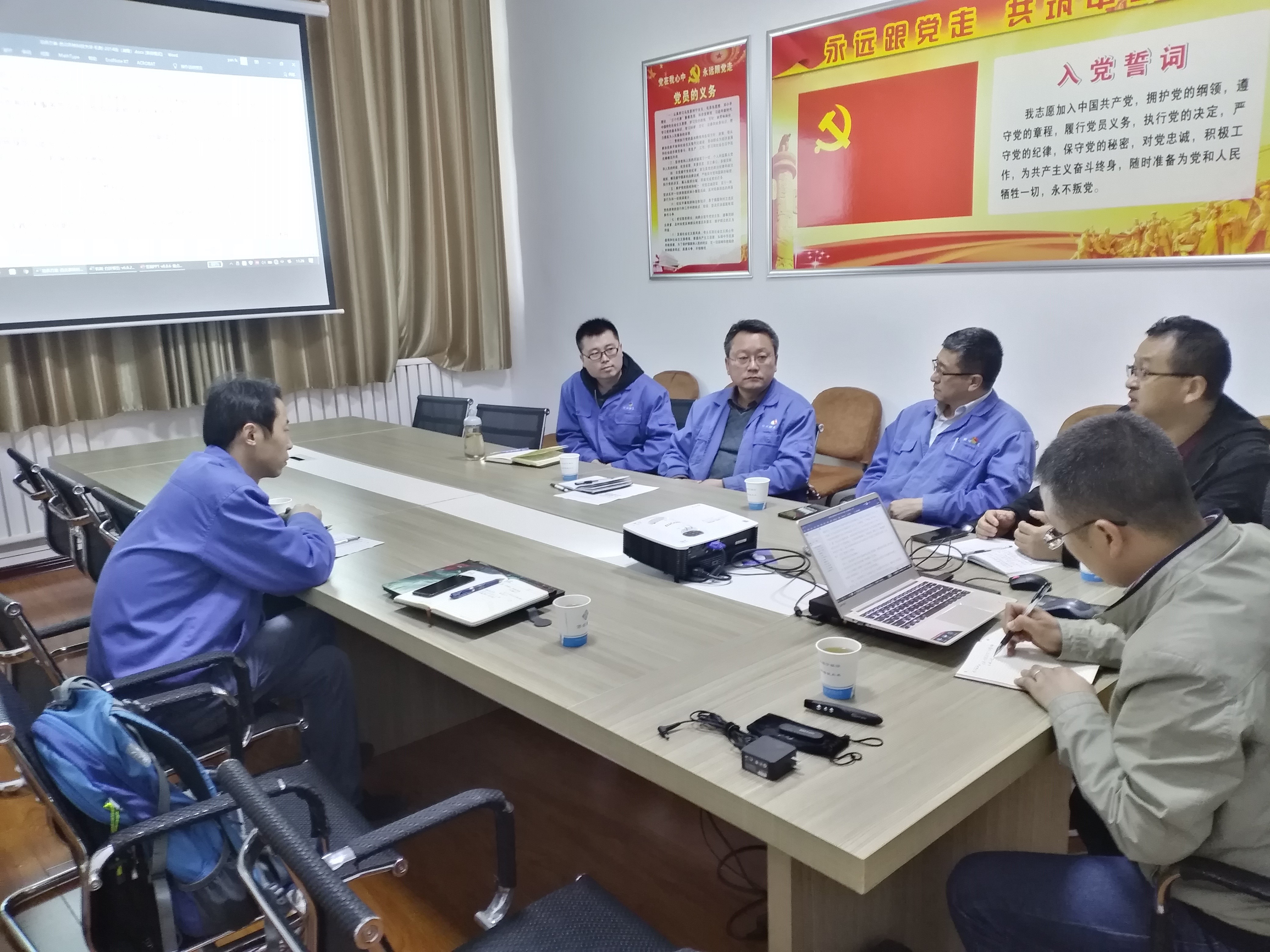 a3e9409a30c846e483a899c15fe1bad4.jpg a3e9409a30c846e483a899c15fe1bad4.jpg