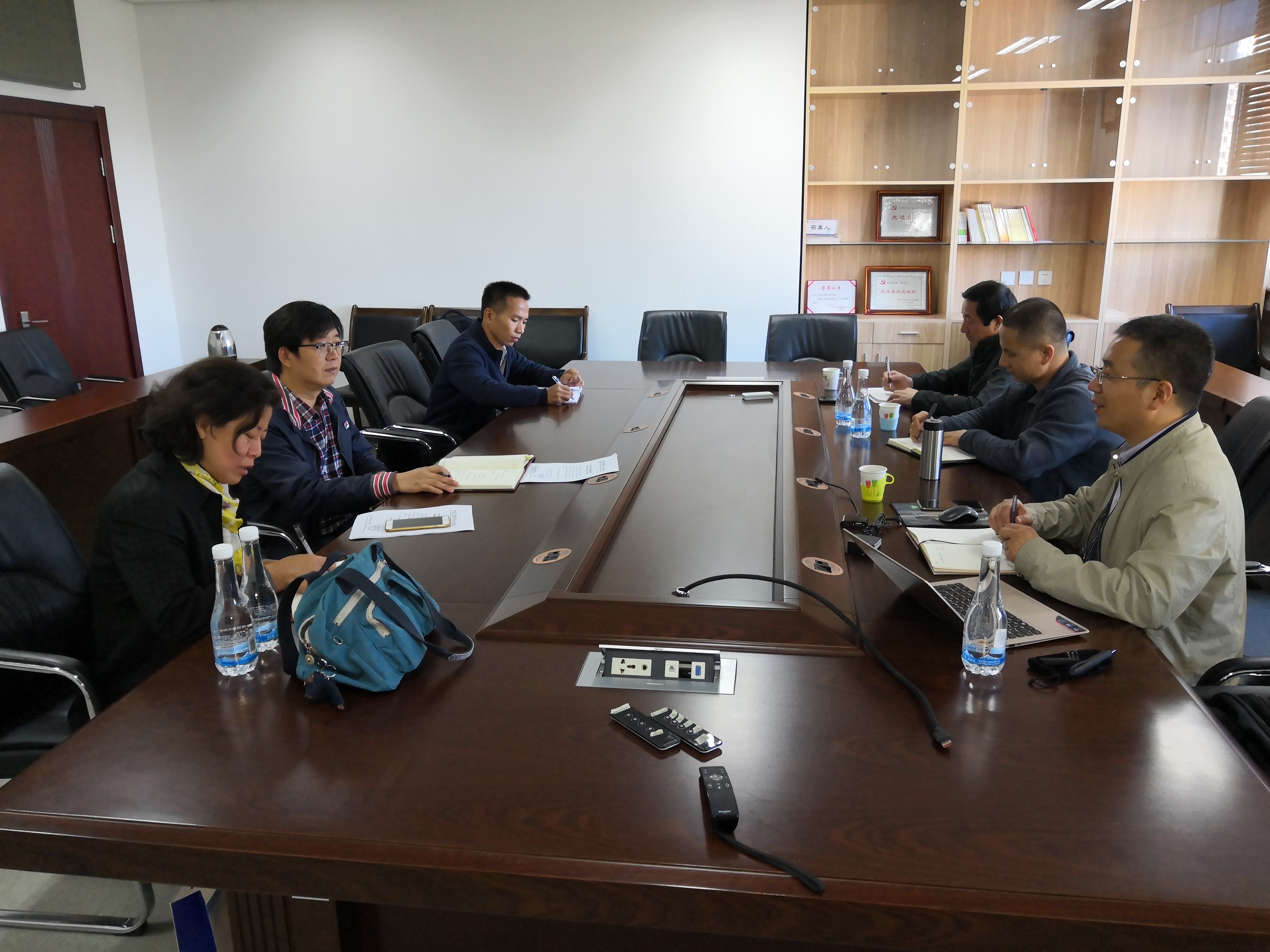 e067d02d063a4b87a3221c89d7009fa3.jpg e067d02d063a4b87a3221c89d7009fa3.jpg