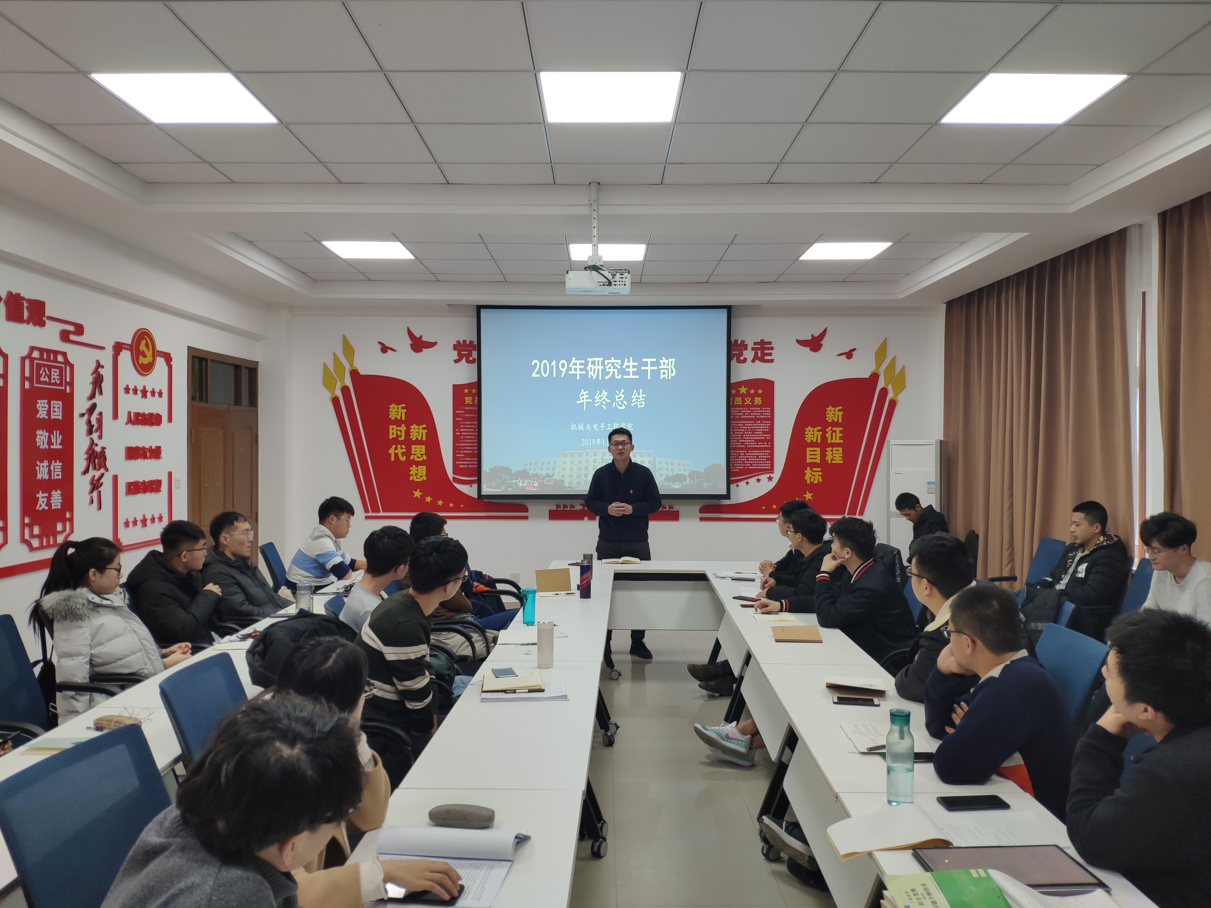 ffc43412d14a400290475b0710fba479.jpg ffc43412d14a400290475b0710fba479.jpg