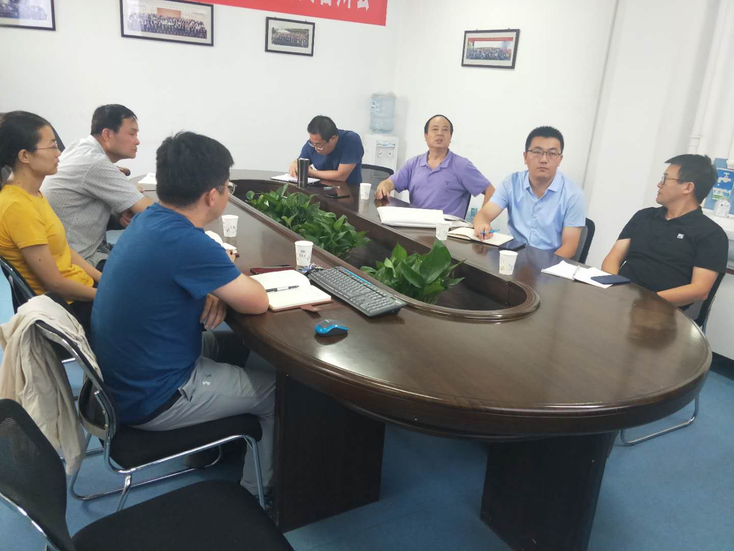 e4d89ba9ad5f4fd7a5160bdc57bb9d20.jpg e4d89ba9ad5f4fd7a5160bdc57bb9d20.jpg