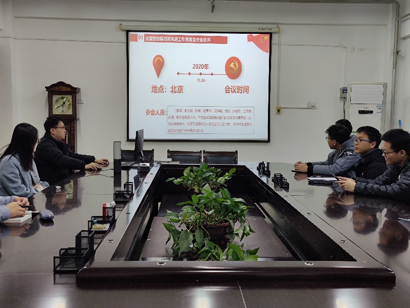 1bb66fd29e154bcfaca4f3c504b0ff60.jpg 1bb66fd29e154bcfaca4f3c504b0ff60.jpg