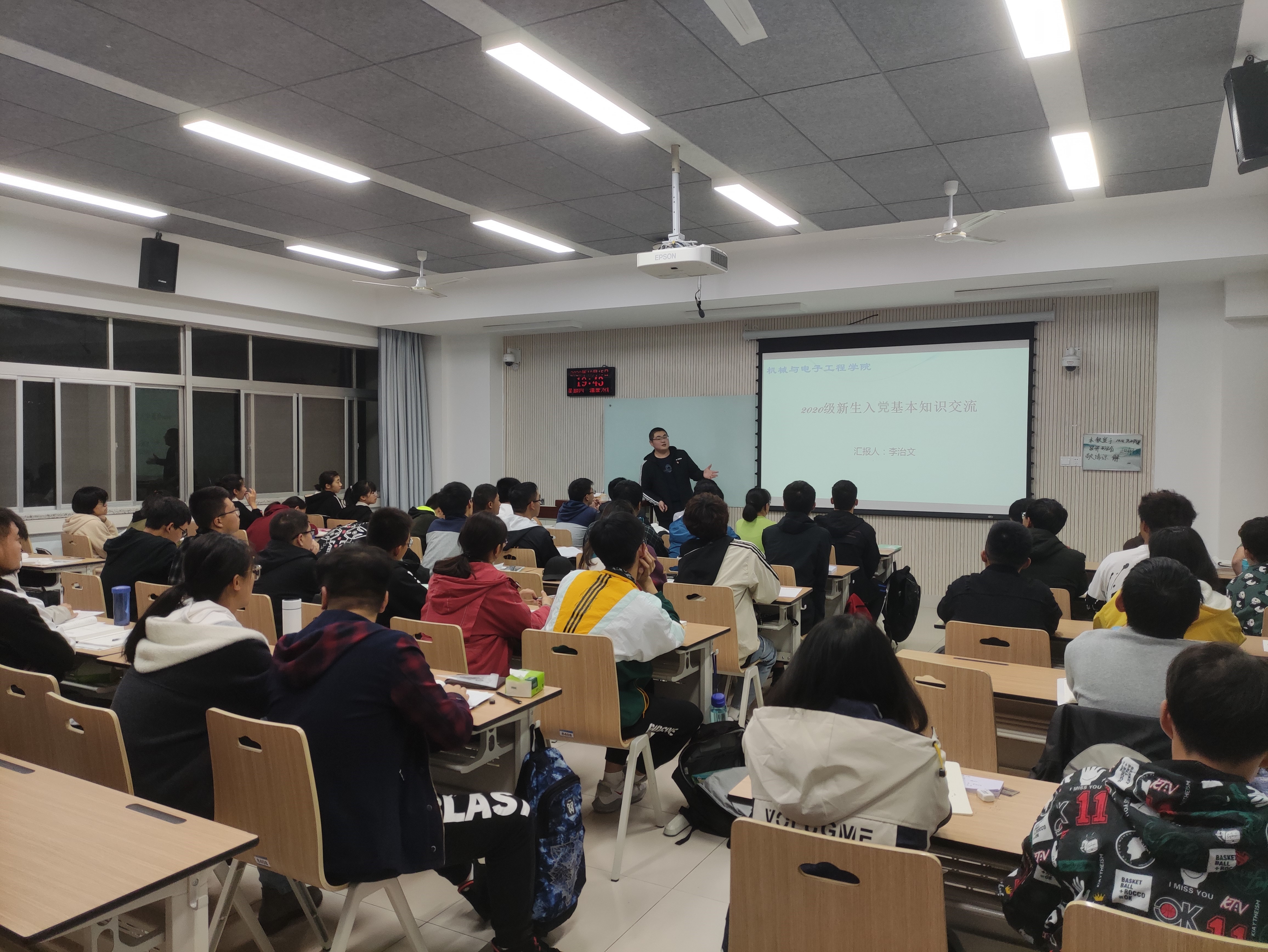 bc66df63bb684bbdbeb8ac08ed584a16.jpg bc66df63bb684bbdbeb8ac08ed584a16.jpg