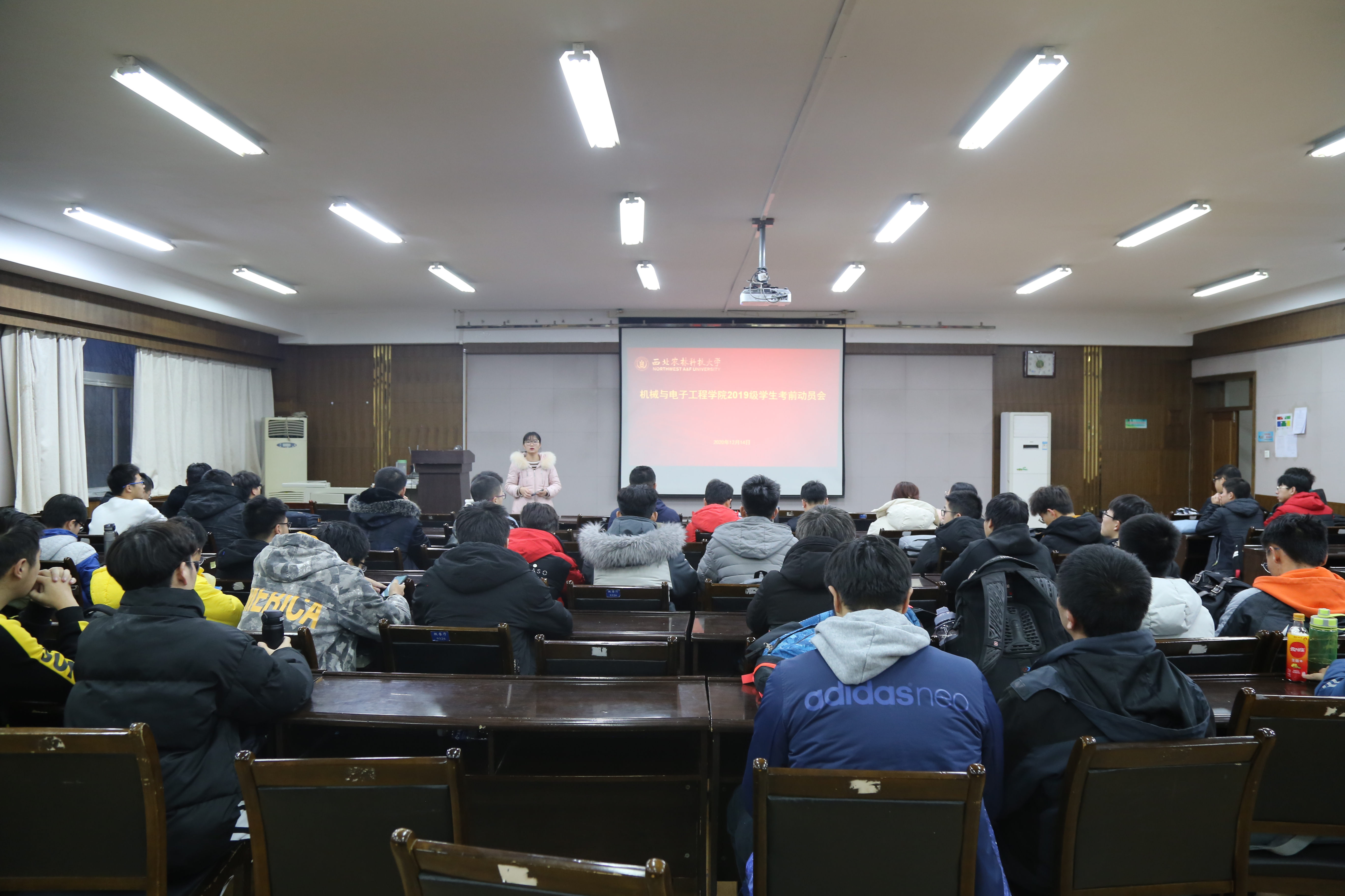 e7f015200c6f422ea9e4165af23b4259.jpg e7f015200c6f422ea9e4165af23b4259.jpg