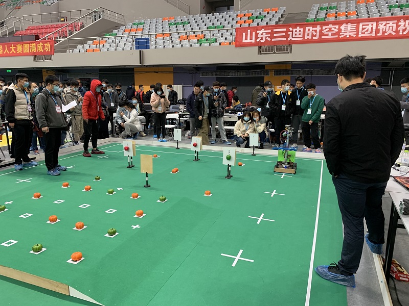 e8234acf1e6448beb17b228c0627280d.jpg 4比赛现场2.JPG