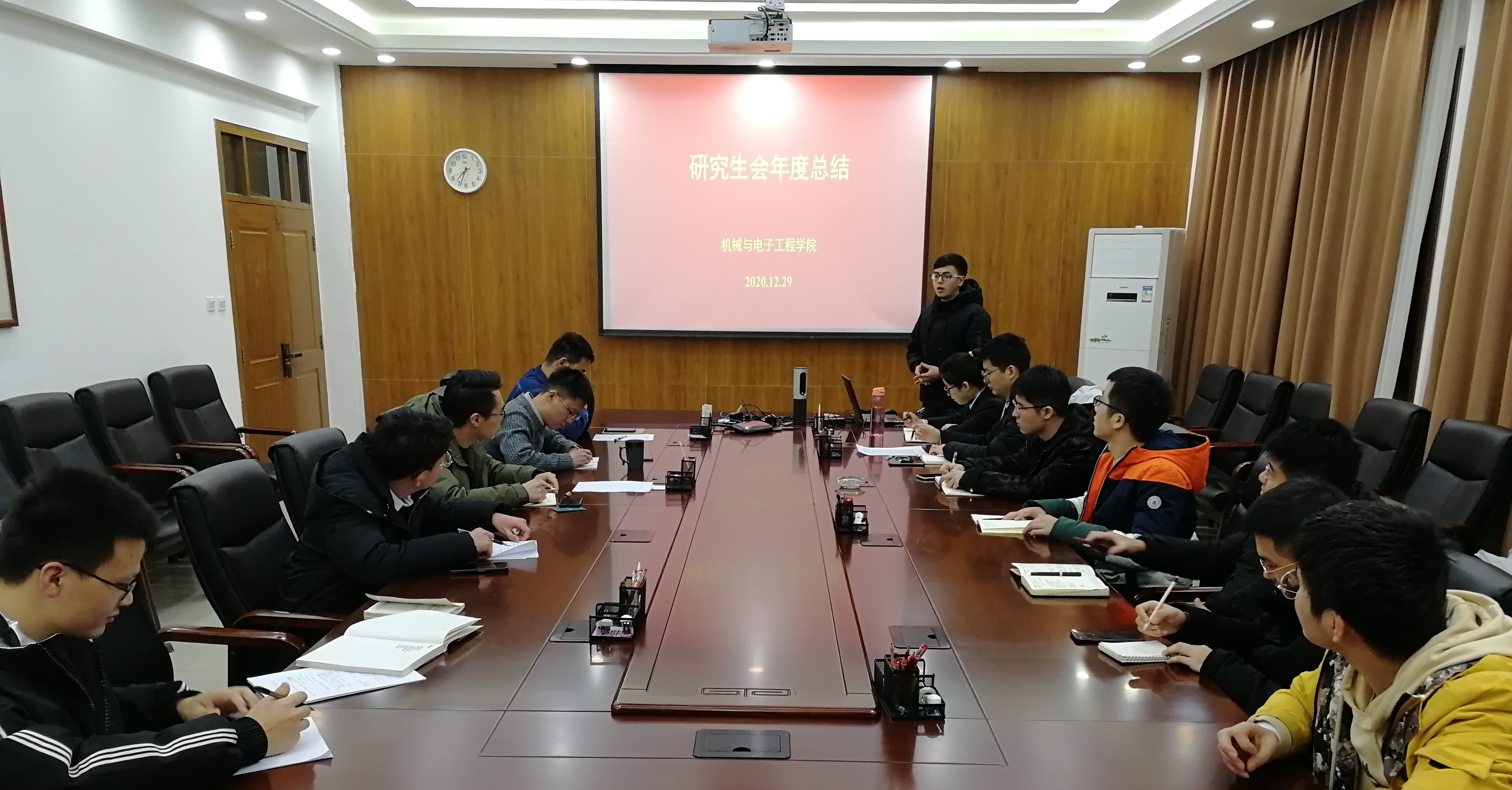 4406c5bea7794cc8aa141f584183740d.jpg 4406c5bea7794cc8aa141f584183740d.jpg