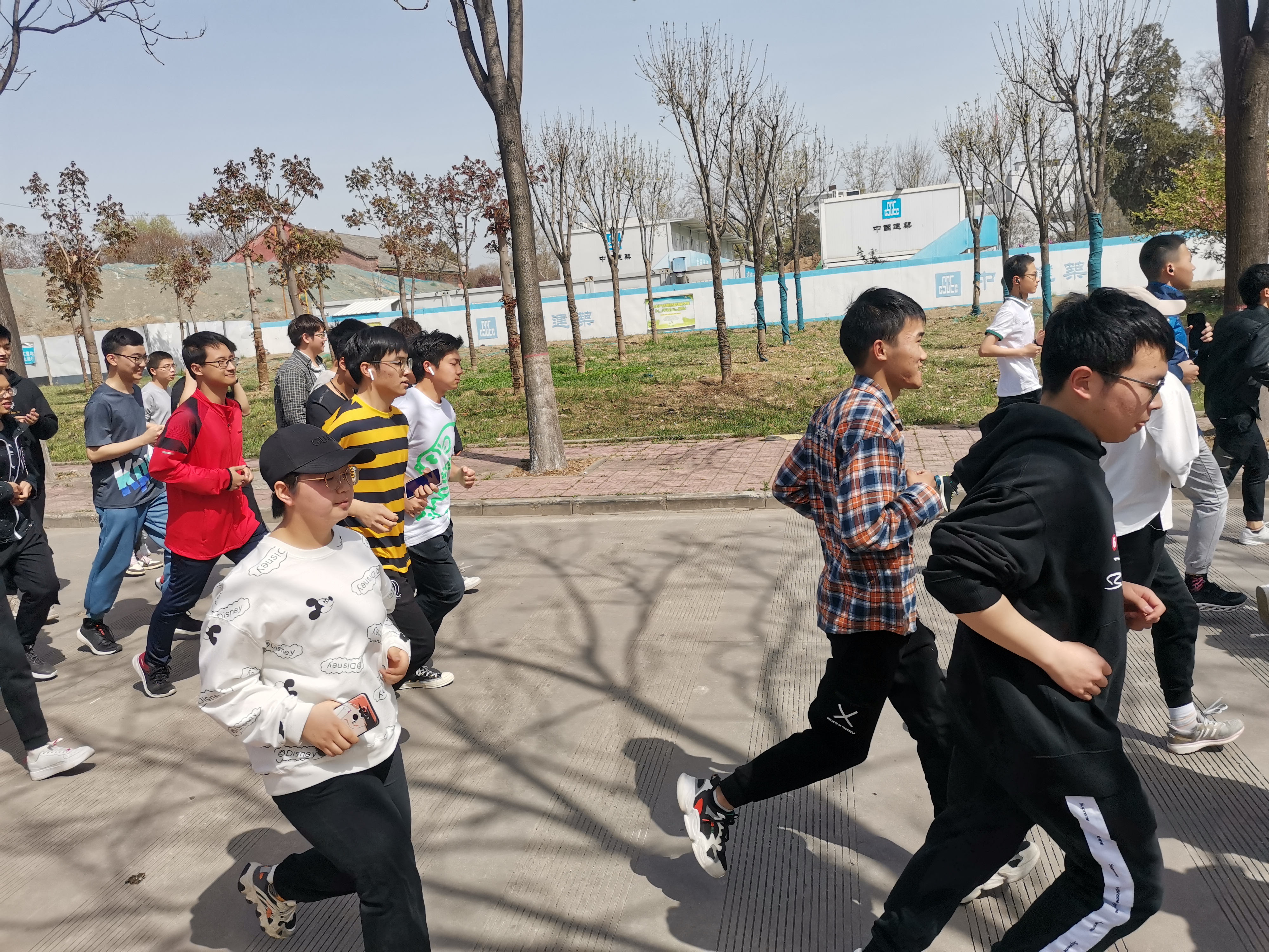 b4110c7b304b43a7acbf8e730207076e.jpg b4110c7b304b43a7acbf8e730207076e.jpg