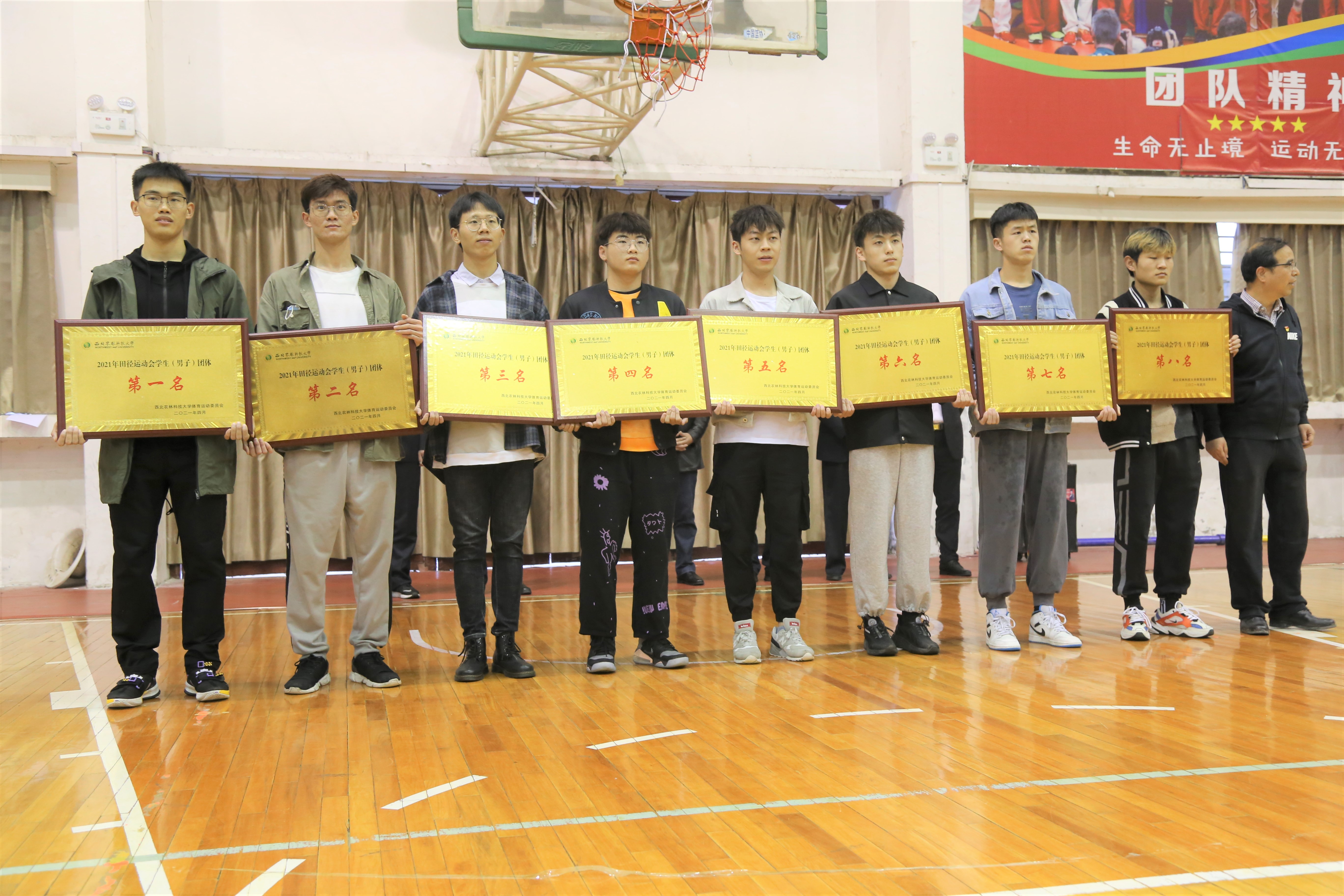 07054d00f0b04cb3890bd59a9a395c7a.jpg 07054d00f0b04cb3890bd59a9a395c7a.jpg