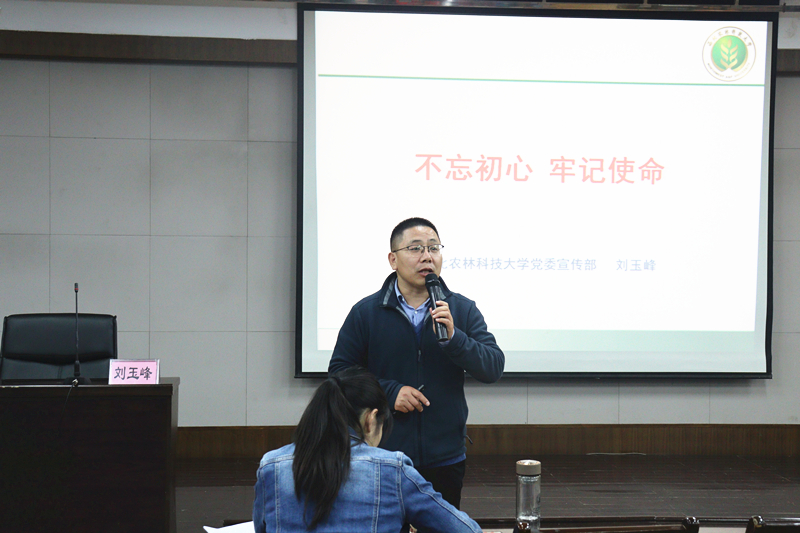 98935e256f6b4a0987df30e872746494.jpg 98935e256f6b4a0987df30e872746494.jpg