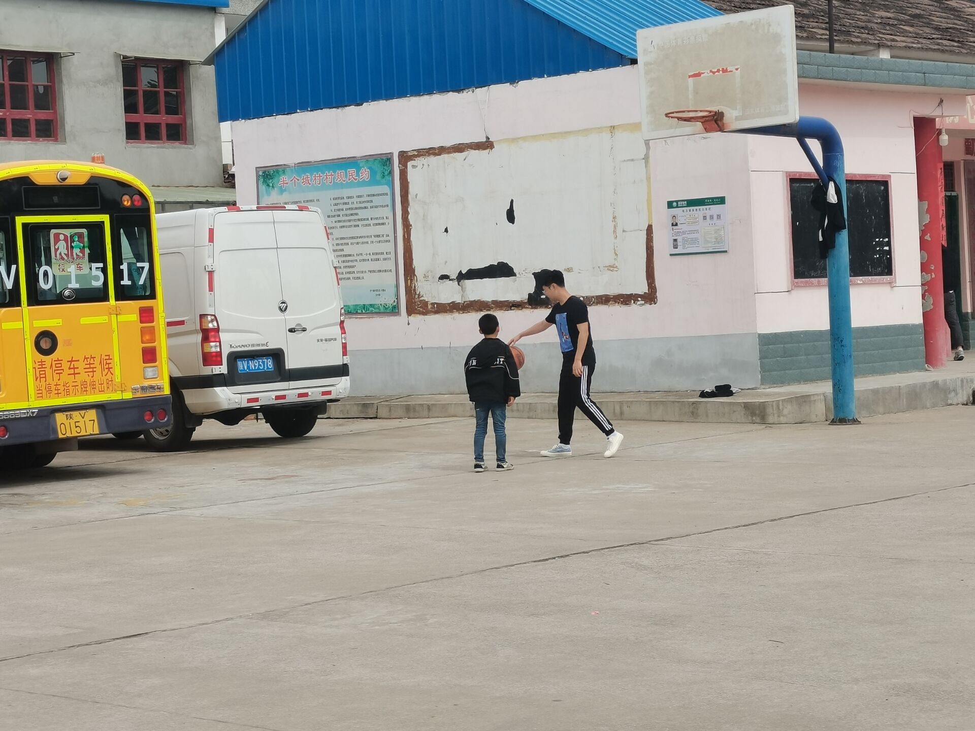 25f0f52116af439db6e748023d0a6328.jpg 25f0f52116af439db6e748023d0a6328.jpg