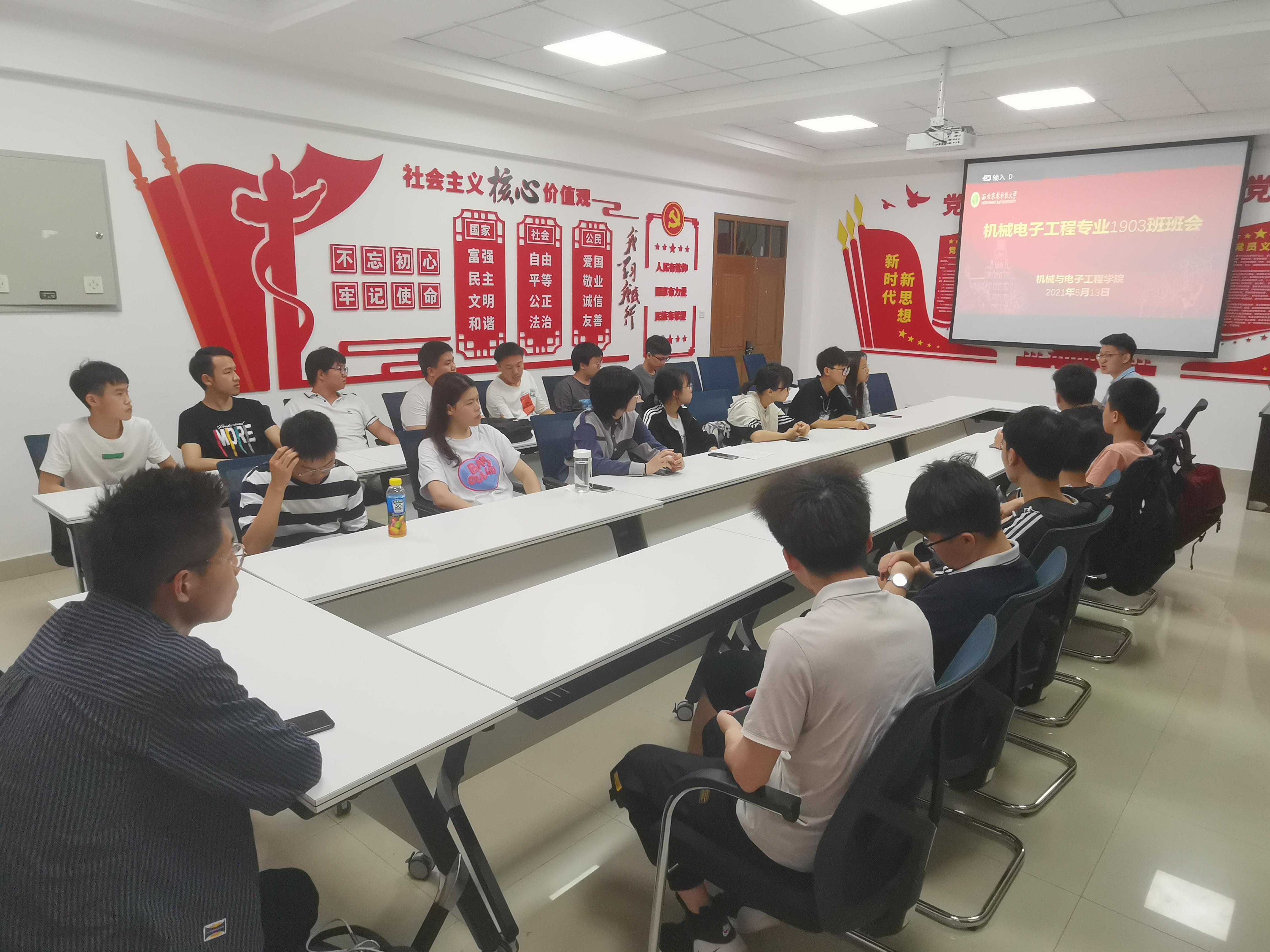 ff6ab59282d14e979ed60e0856fd41fc.jpg ff6ab59282d14e979ed60e0856fd41fc.jpg