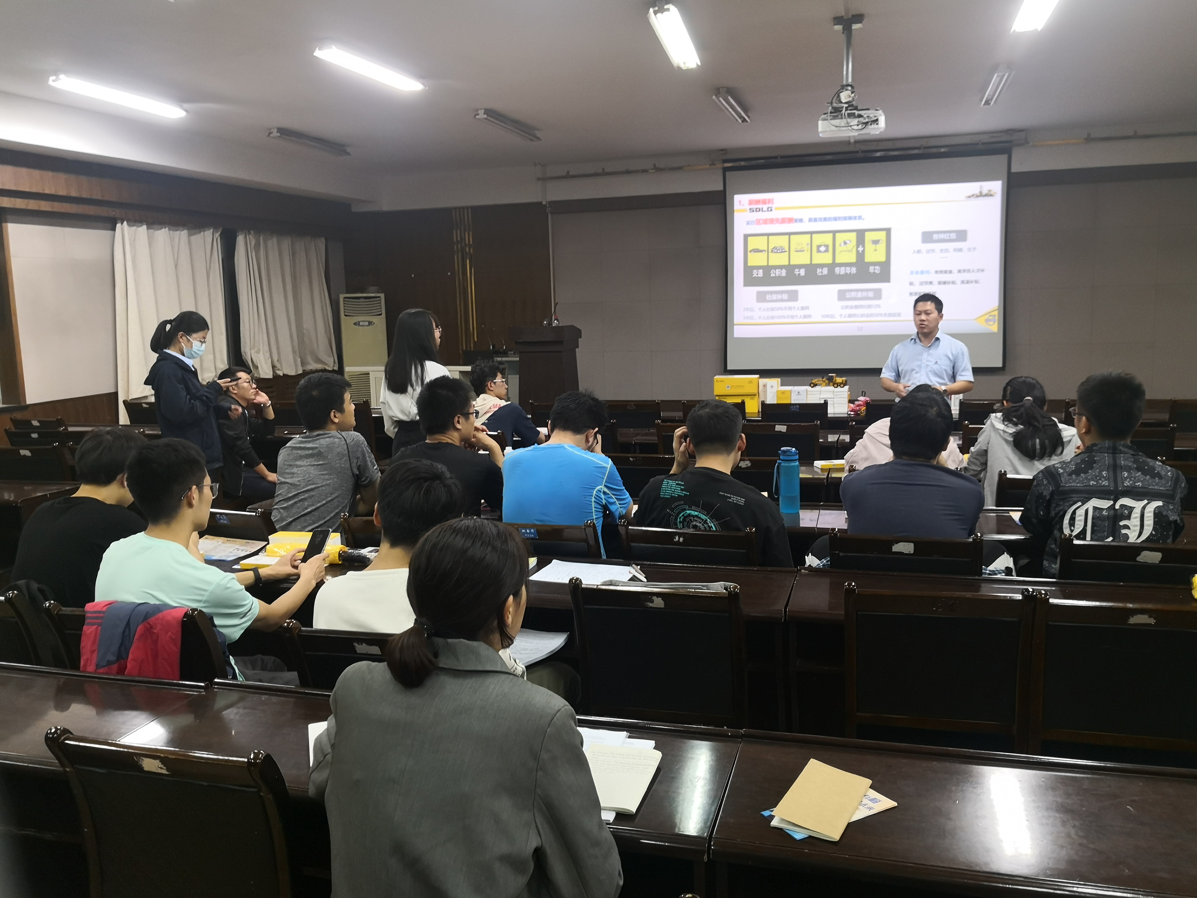 967a9ef1b4bc4d2db90f677e94ecb960.jpg IMG_20210928_193543.jpg