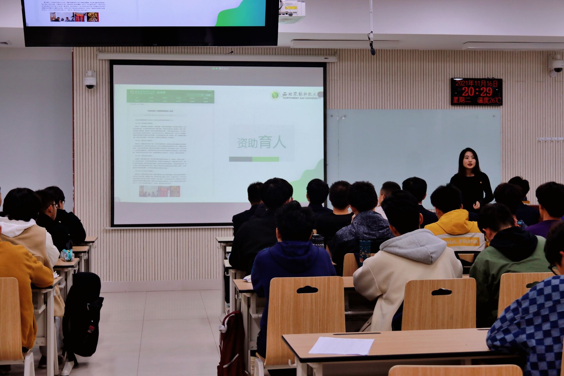 8515bc7a83004447876322a5787630a7.jpg 8515bc7a83004447876322a5787630a7.jpg