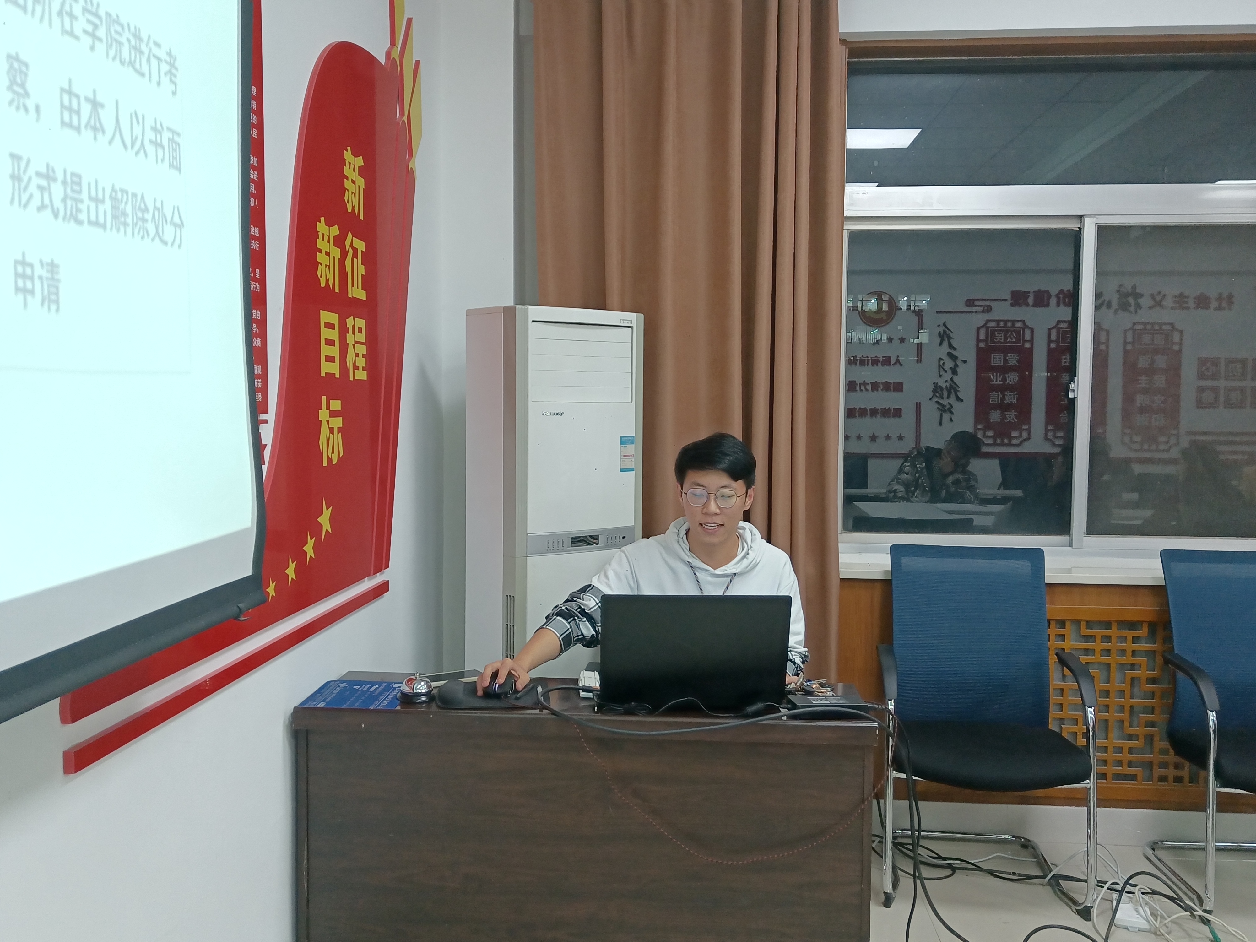 17f3faf32c4a4257af4e15eaee5a1508.jpg 17f3faf32c4a4257af4e15eaee5a1508.jpg