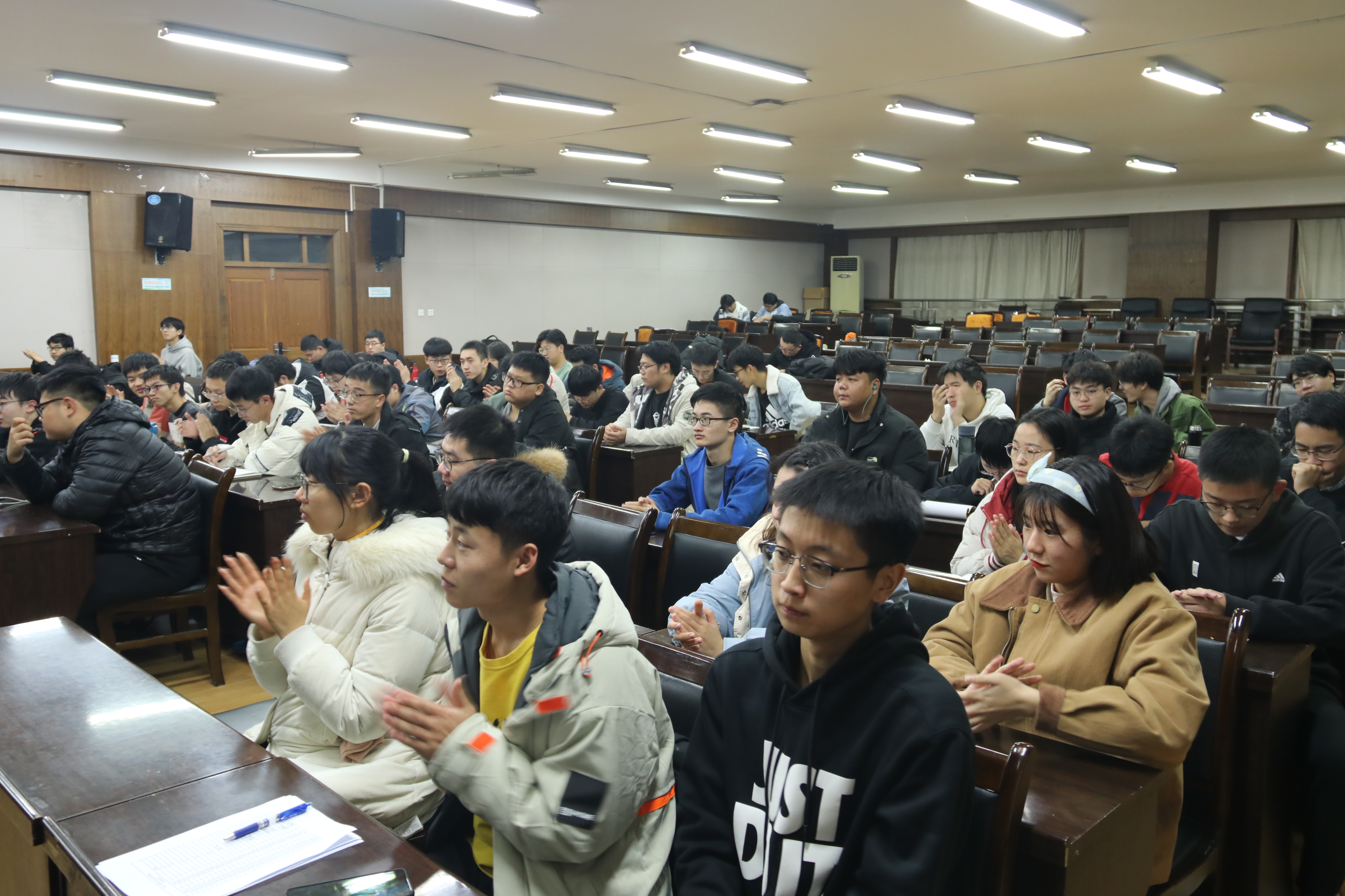 662b7ccf2e854d9094592e78c0c4f4f5.jpg 662b7ccf2e854d9094592e78c0c4f4f5.jpg