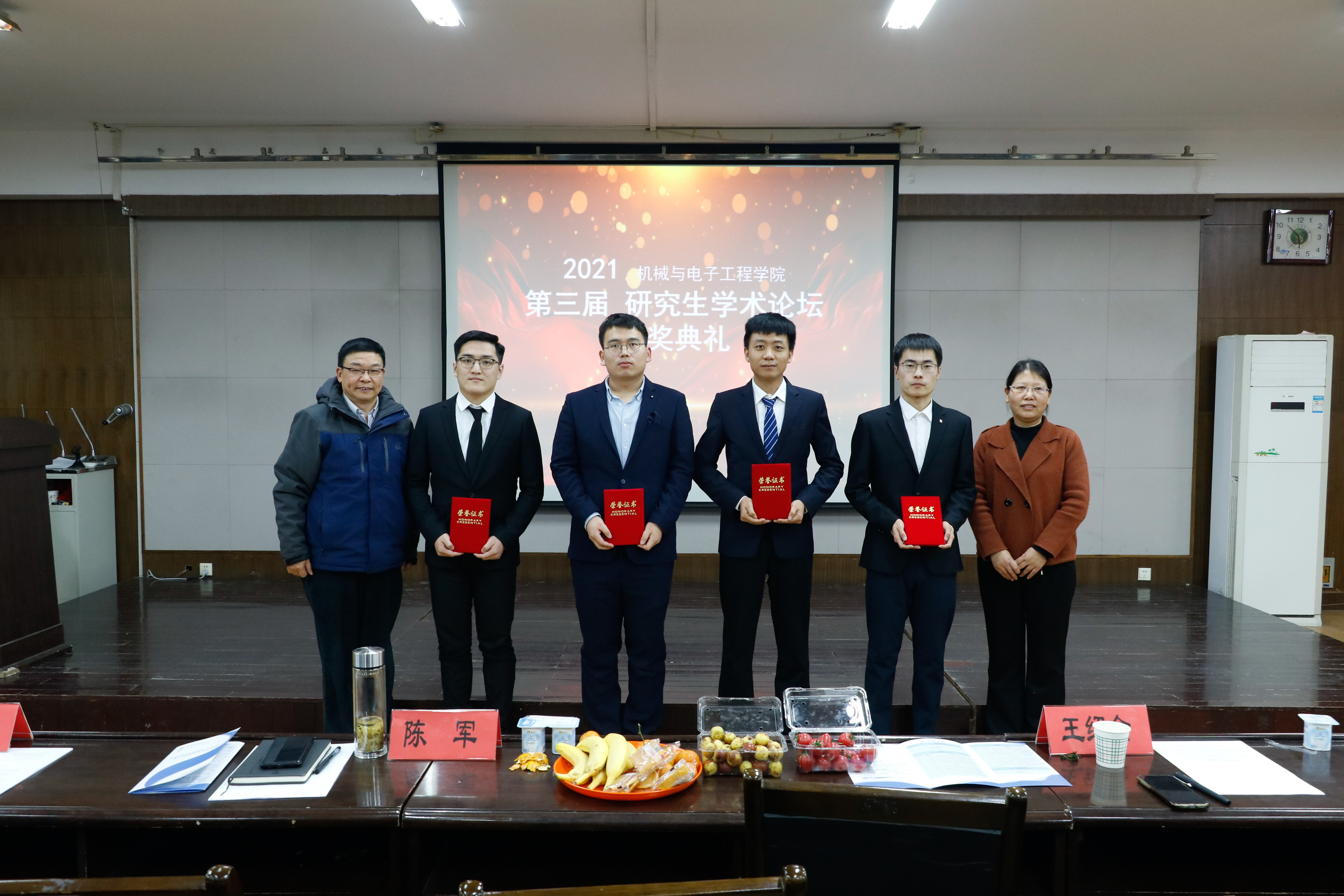 8bd9ba89773d41f5a41716ce0b12b54c.jpg 8bd9ba89773d41f5a41716ce0b12b54c.jpg