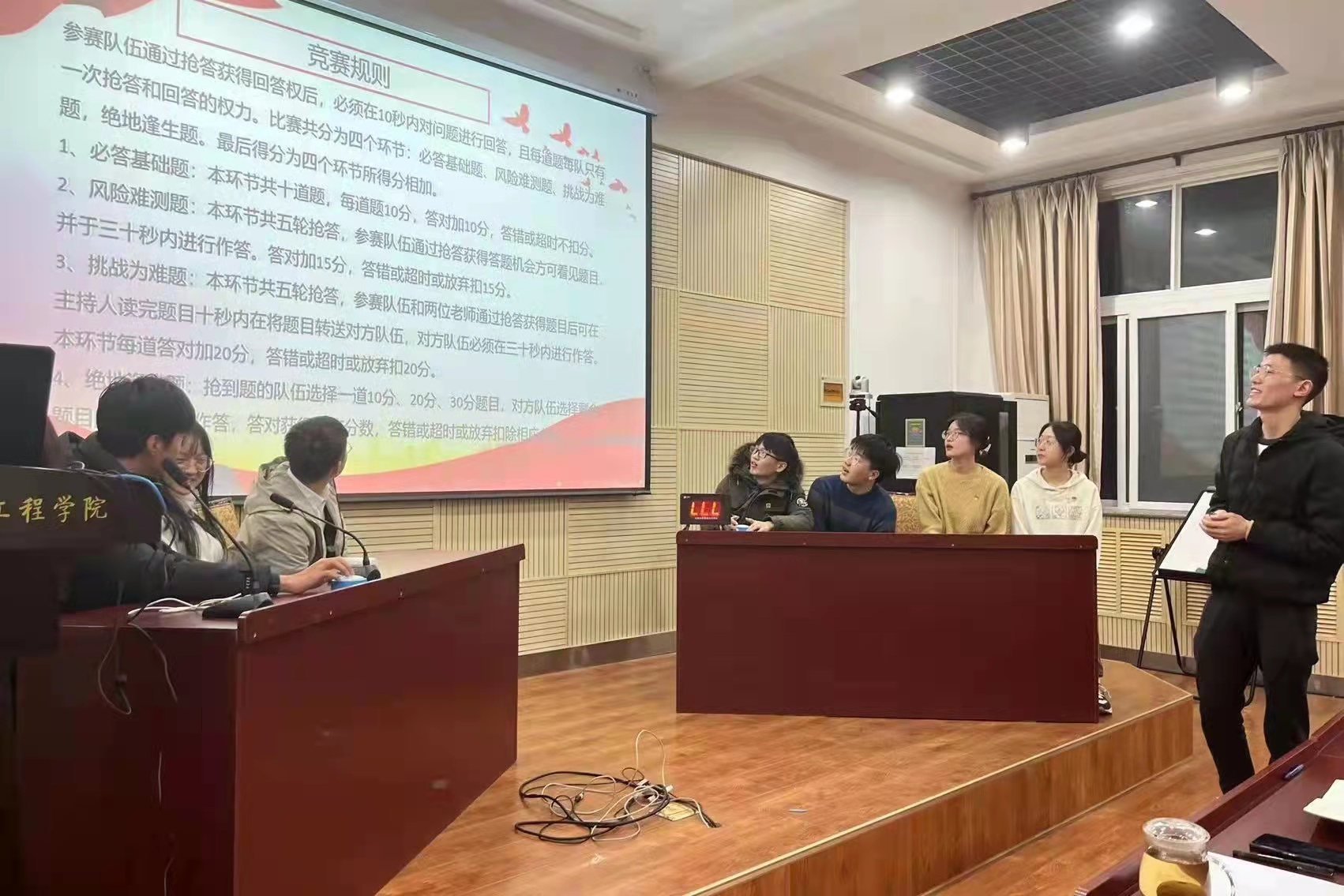 a1bda715457342ba8d3f76eaf87714b4.jpg a1bda715457342ba8d3f76eaf87714b4.jpg