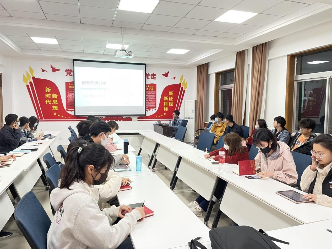 608ea278fc32443d85a40d57e76d438f.png 图片2.png