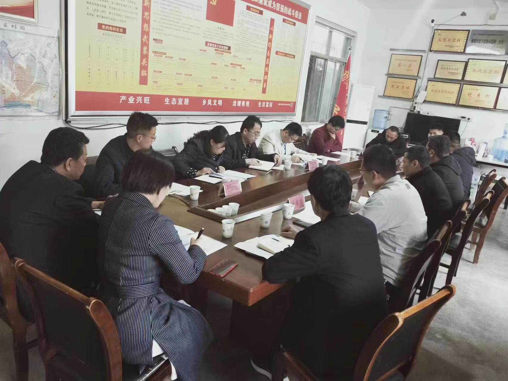 6ca32c8e02524379a1e85f95eb808221.jpg 6ca32c8e02524379a1e85f95eb808221.jpg