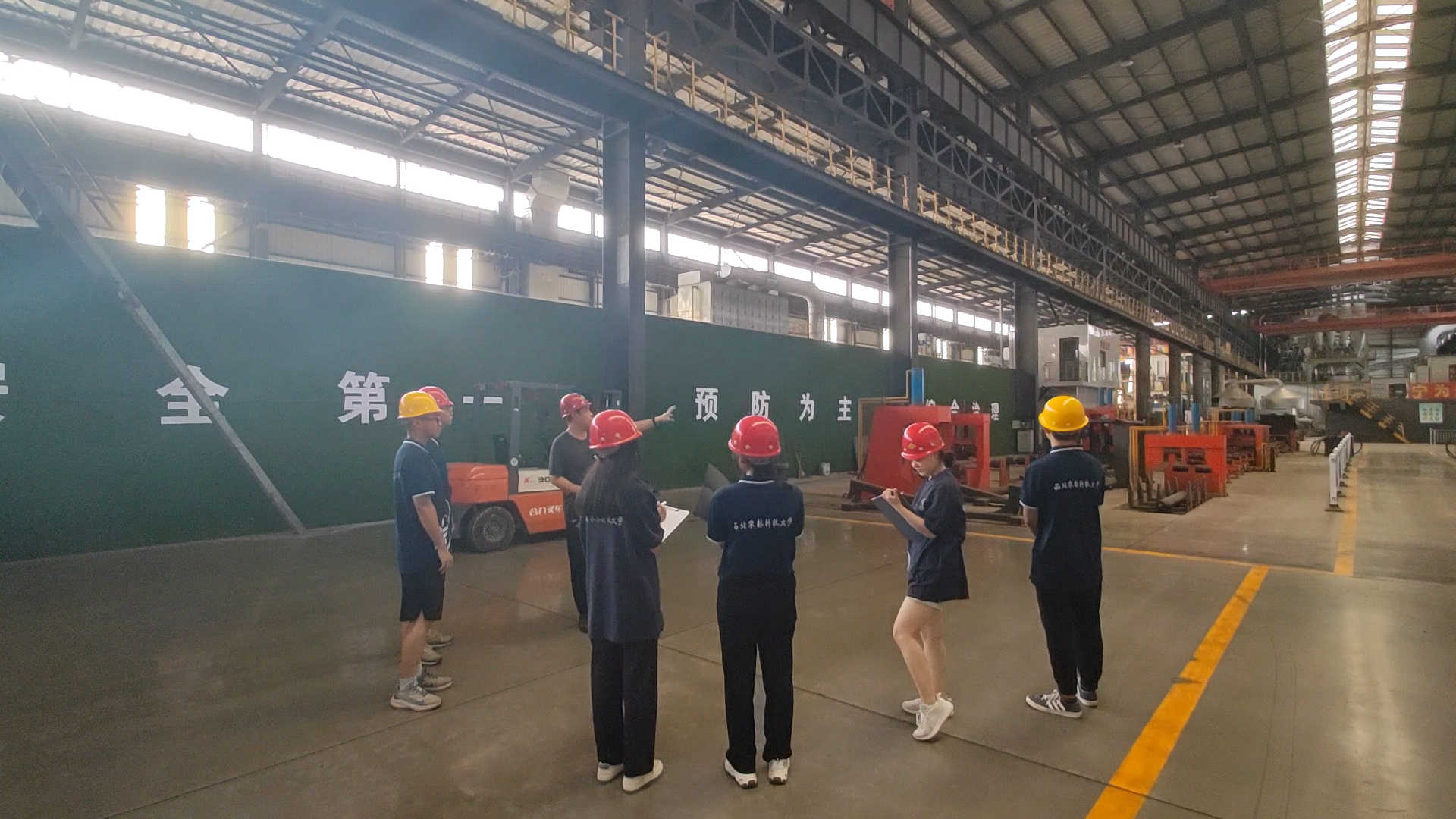 46ef835f70144e939b3405e23e70009f.jpg 46ef835f70144e939b3405e23e70009f.jpg