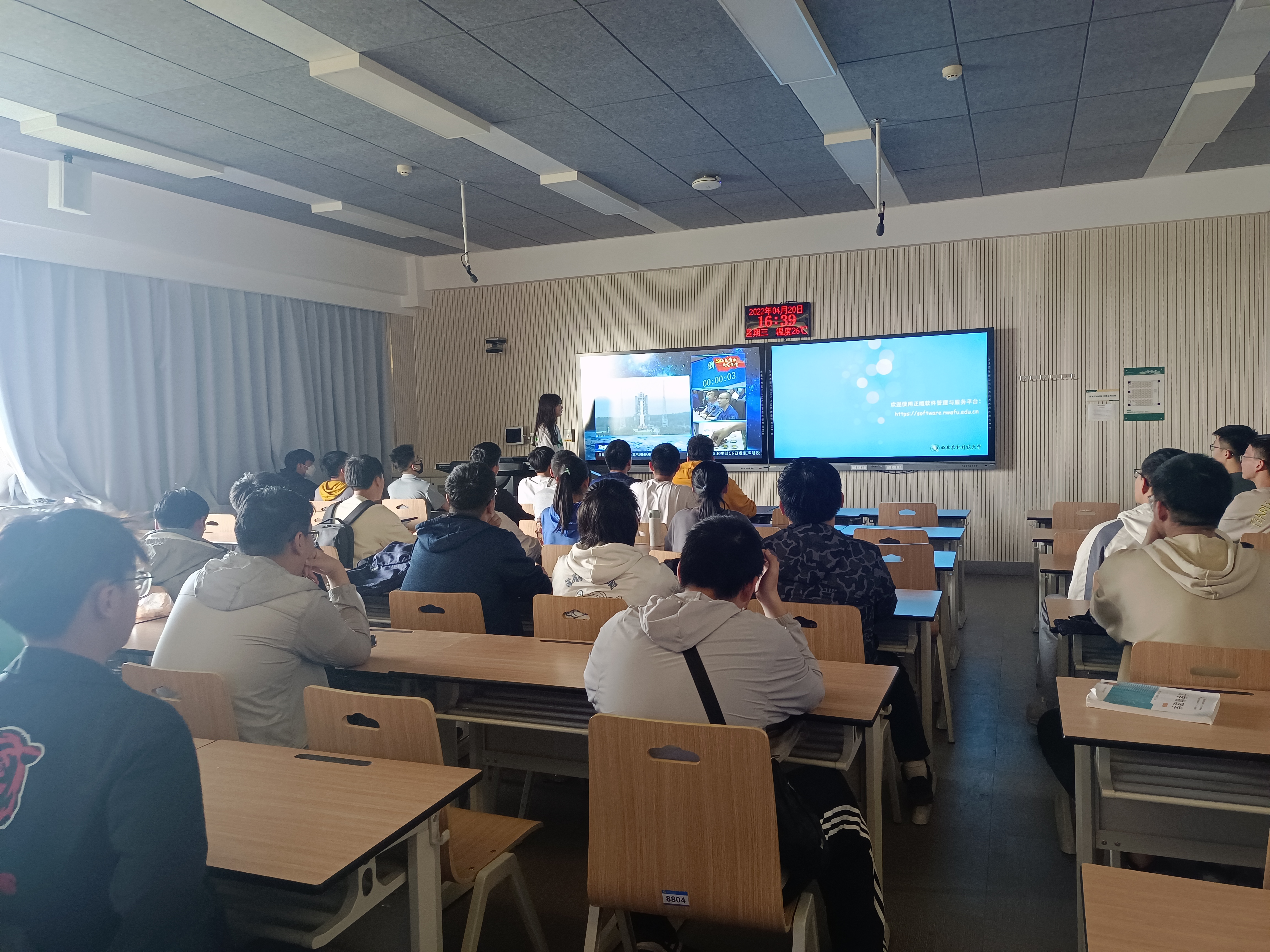 a074cac1096a4f6580dfb189d7d58e93.jpg a074cac1096a4f6580dfb189d7d58e93.jpg