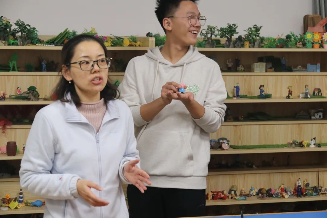 ee51e70790a24219b40df6e5d46752b3.jpg ee51e70790a24219b40df6e5d46752b3.jpg