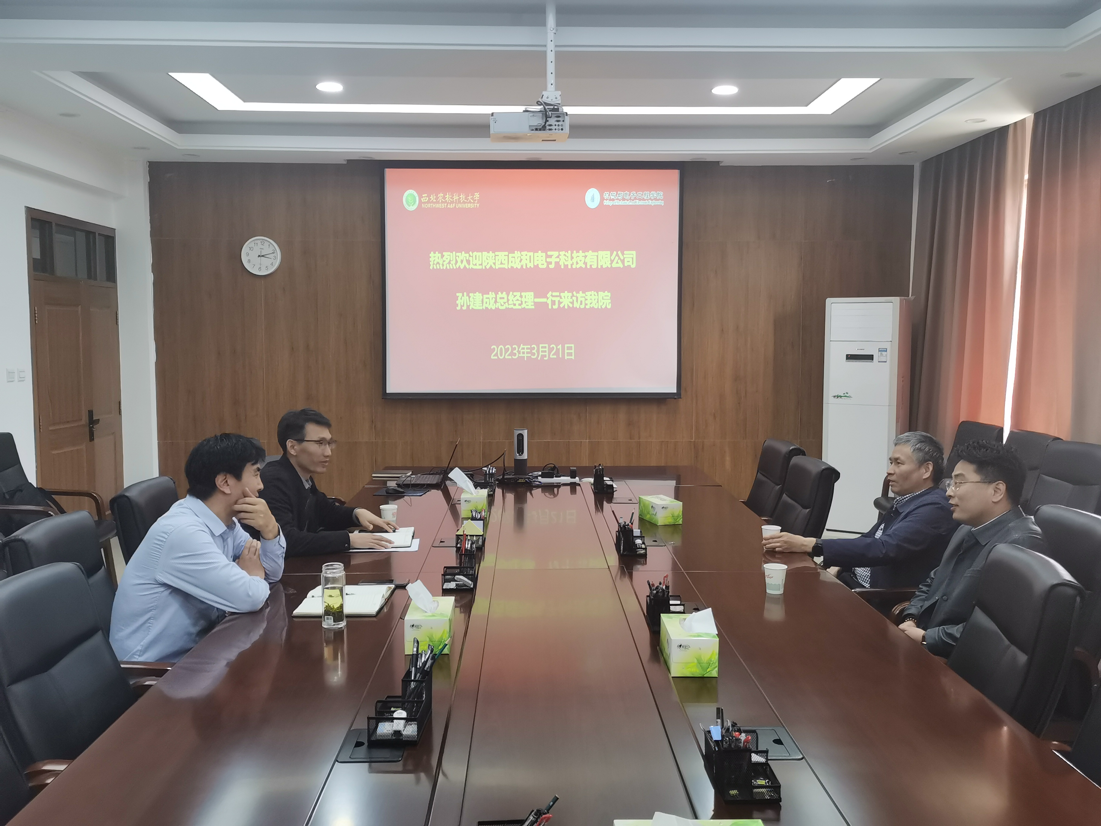 e902cffdba864494a6c7f0326c78b8a7.jpg e902cffdba864494a6c7f0326c78b8a7.jpg