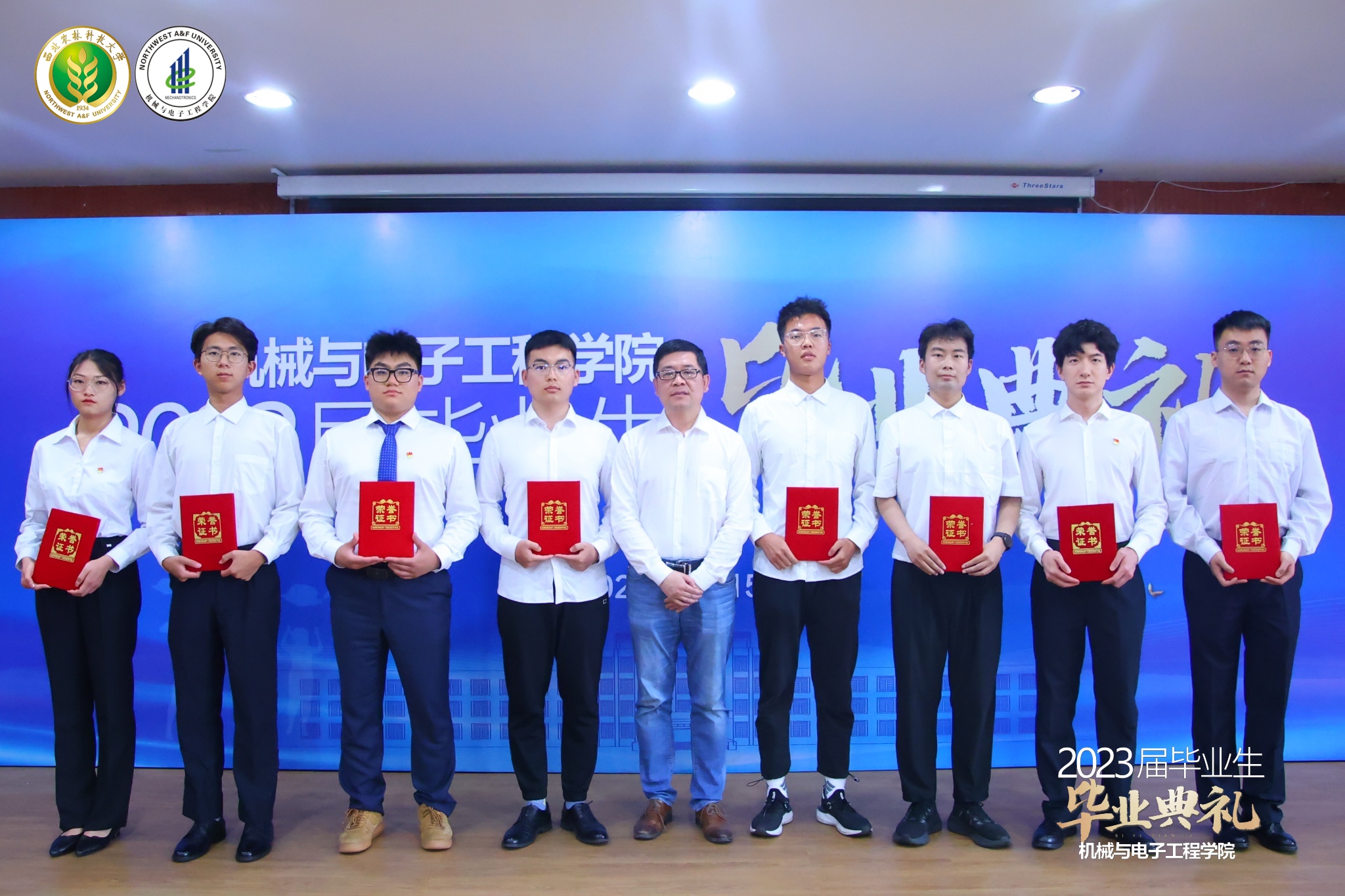 e44d6b9097f14cd8b537437b18d56339.jpg e44d6b9097f14cd8b537437b18d56339.jpg