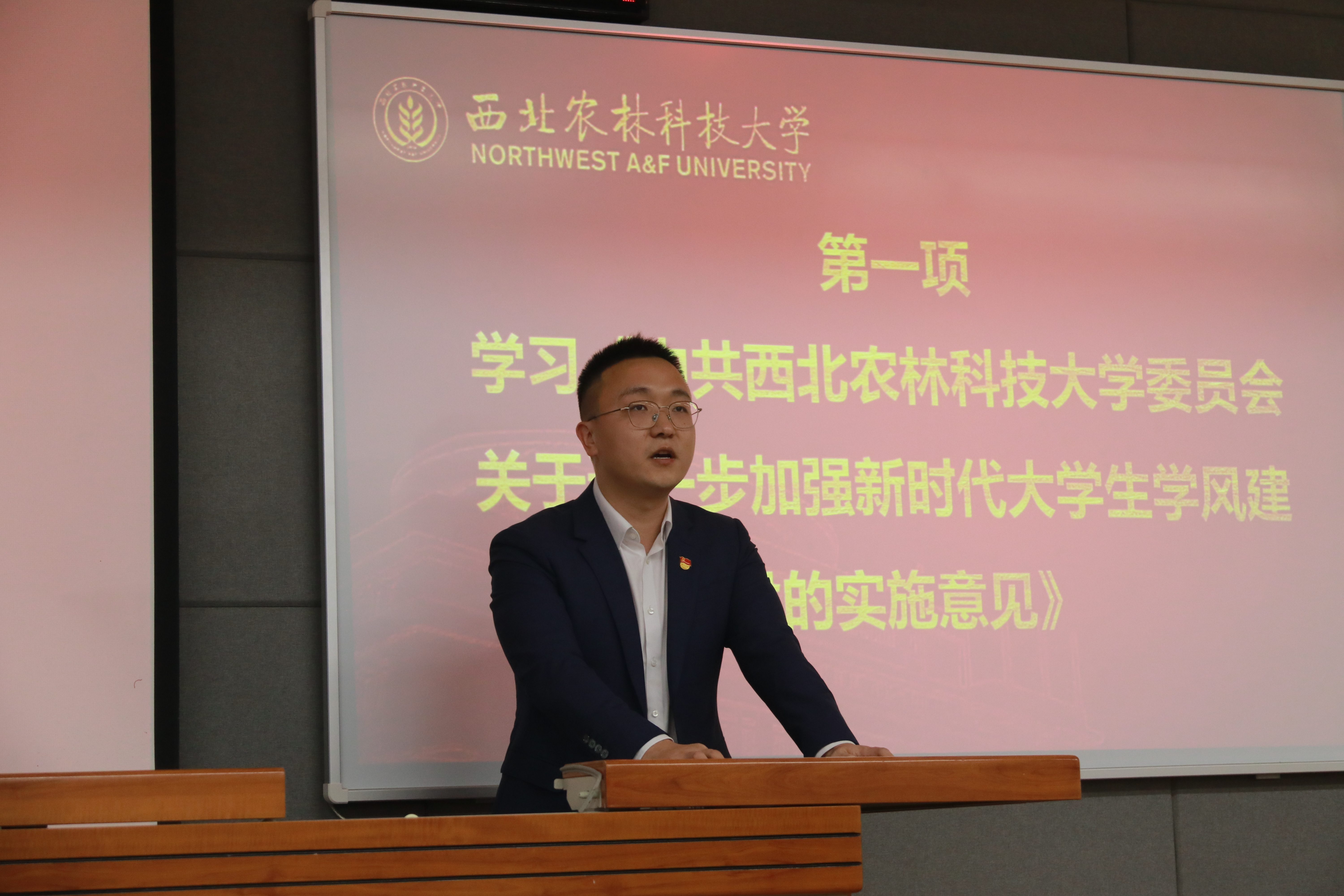 ec6d33b1476a4e5ebcf5a9aa11ef37fd.jpg ec6d33b1476a4e5ebcf5a9aa11ef37fd.jpg