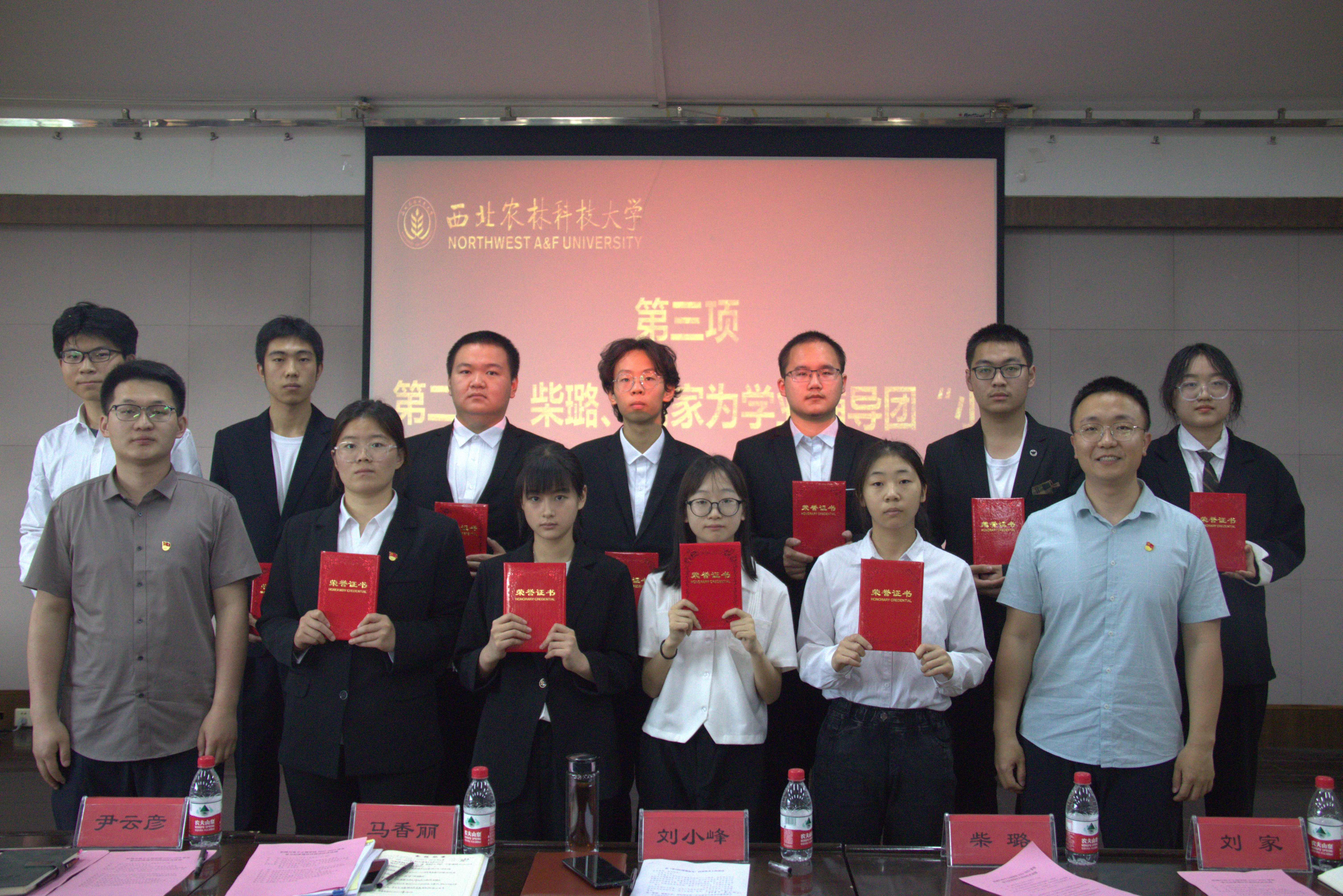 ee1e2c4ea2744beab517caffe5b1a23b.jpg ee1e2c4ea2744beab517caffe5b1a23b.jpg