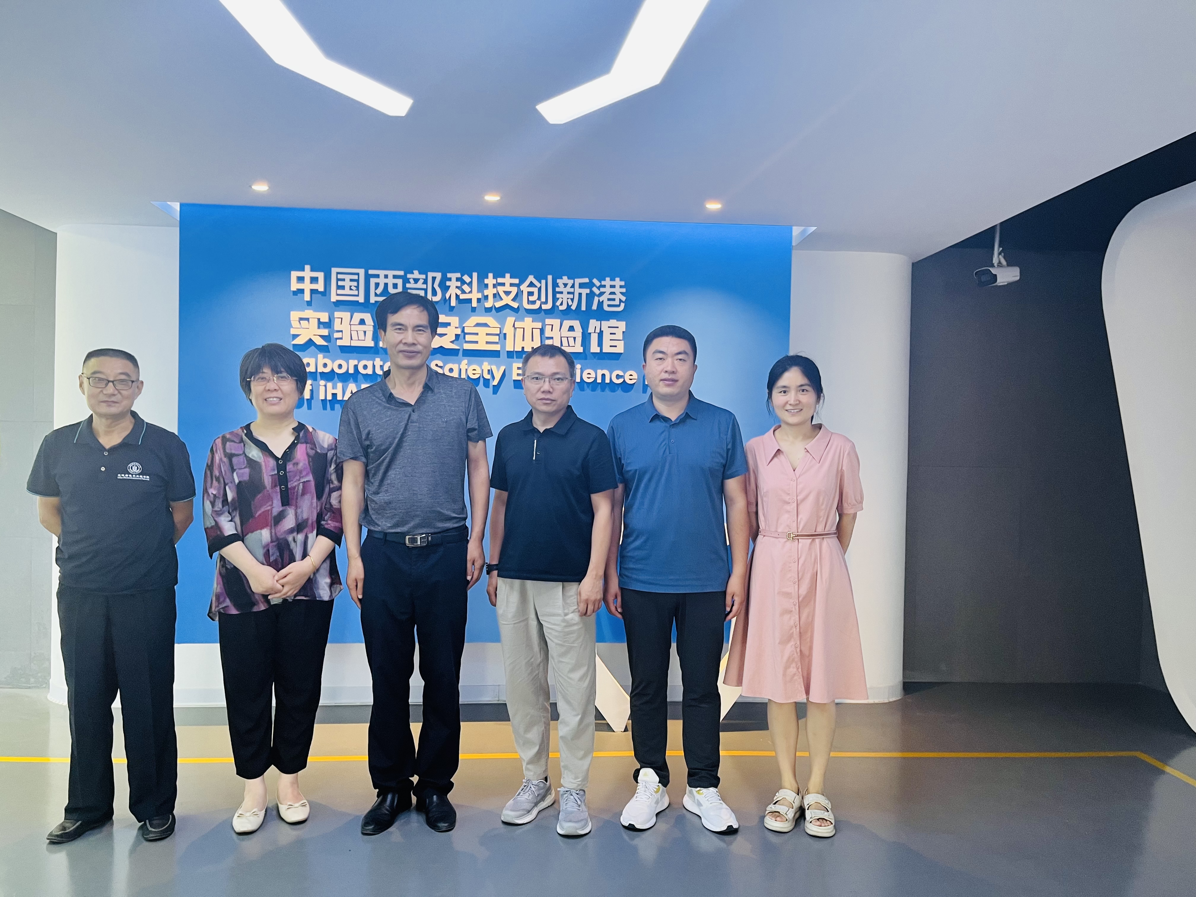 d7bad7e4a503400ba9ae7f817cad84e3.jpg d7bad7e4a503400ba9ae7f817cad84e3.jpg